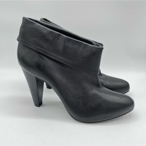 Pour La Victoire |Brenda| Black Leather Ankle Boots Size 8